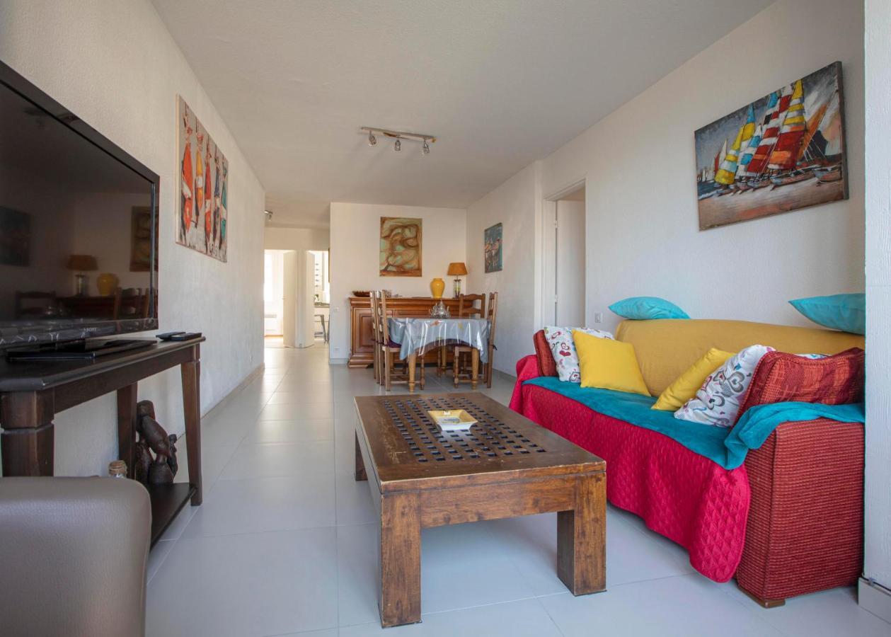 Appartement T3 Traversant Residence Standing Garage Et Piscine Exterieure Gratuits Sete Luaran gambar