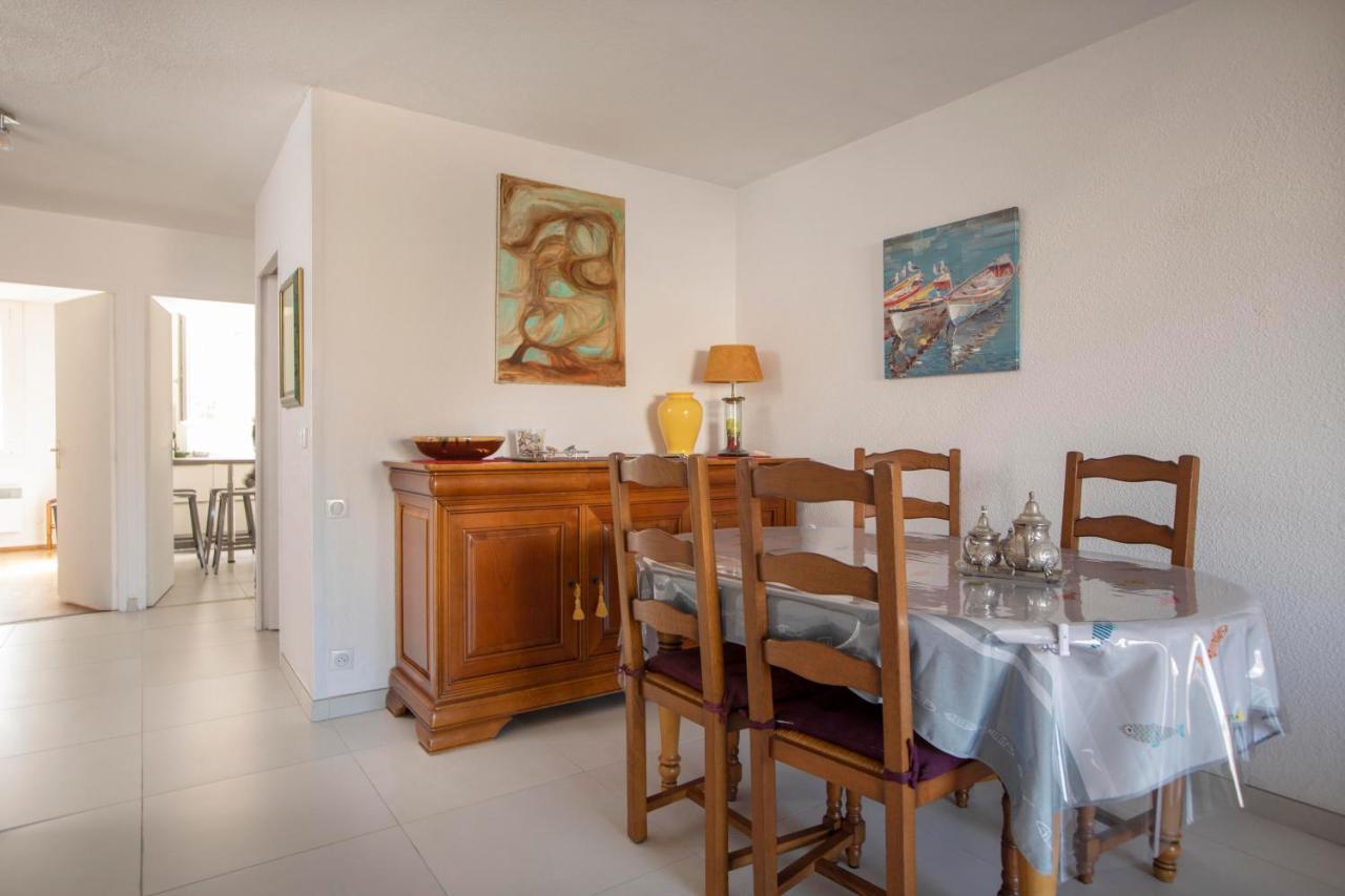 Appartement T3 Traversant Residence Standing Garage Et Piscine Exterieure Gratuits Sete Luaran gambar
